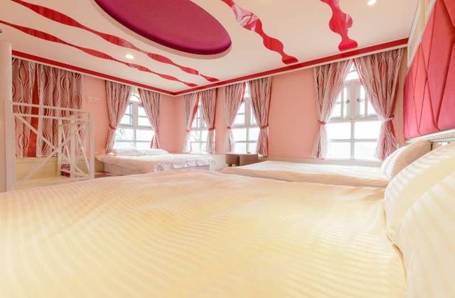 EMOH holiday estate-Six-person Room|Themed Suite-8