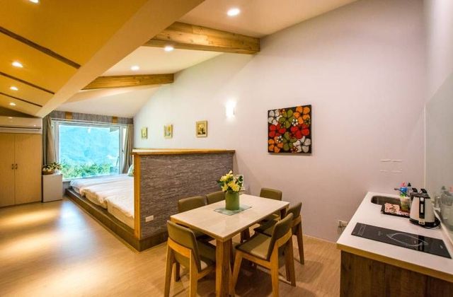 EMOH holiday estate-Six-person Room|Themed Suite-5