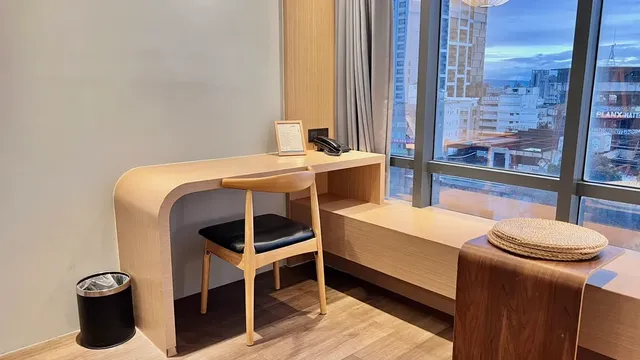 Green Hotel - Midori-Economy Quadruple Room (Noise Tolerance Required)-13