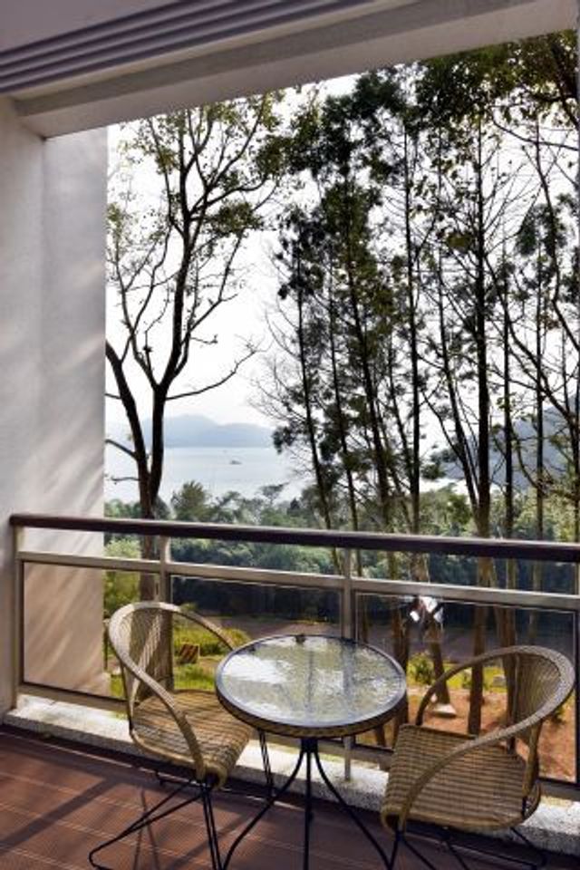Sun Moon Lake Bamboo Stone Garden Ecological Resort-Quadruple Room with Terrace-5
