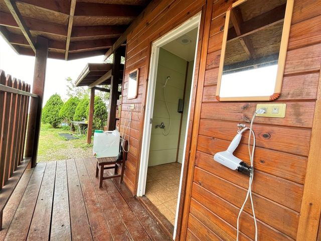 衝到山上去放空/再~露營露營區|屋脊帳、豪華露營、可選購烤肉-【懶人露營】狩獵帳 ll l 4人入住(上限5人)-12