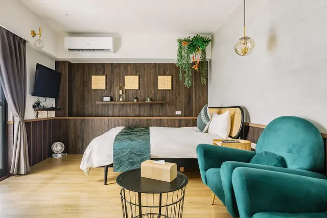 Nan Nan-Double Room with Balcony-302-2