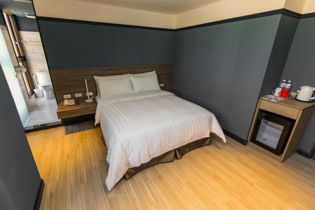 Q21 Hotel ｜帝后大飯店｜高雄音樂中心-標準雙人房-2