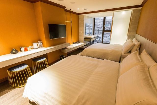 Q21 Hotel ｜帝后大飯店｜高雄音樂中心-標準四人房-2