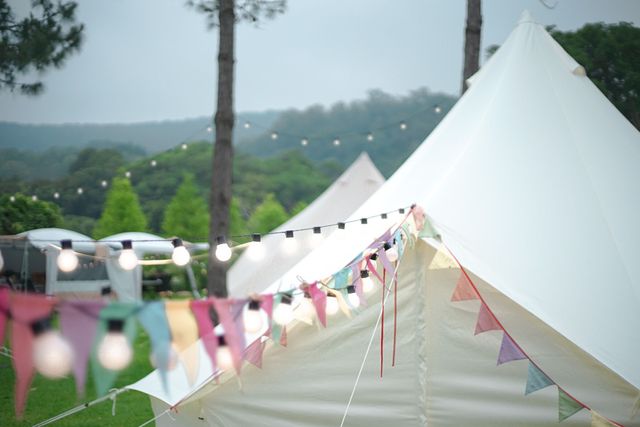 斷橋部落 • 輕奢露營｜獨家5折起！交通便利、贈豪華烤肉晚餐-【懶人露營】清新鐘型帳-6