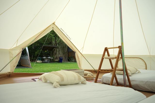 斷橋部落 • 輕奢露營｜獨家5折起！交通便利、贈豪華烤肉晚餐-【懶人露營】派對鐘型帳-4