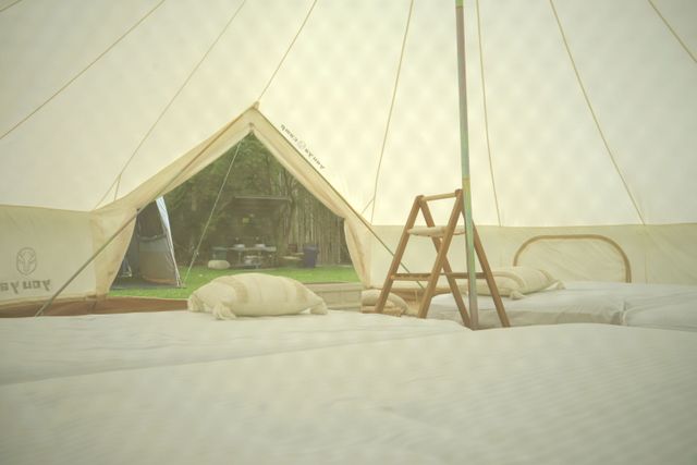 斷橋部落 • 輕奢露營｜獨家5折起！交通便利、贈豪華烤肉晚餐-【懶人露營】派對鐘型帳-6