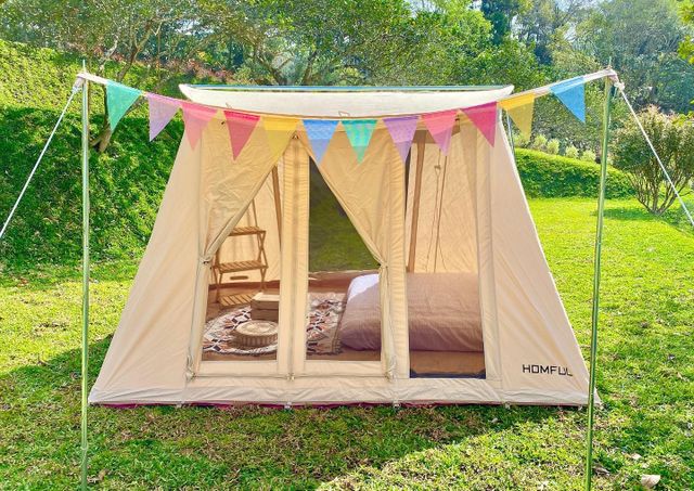 ※最多可攜帶二狗或貓，若攜帶寵物數量超過一，請於訂單備註，並於現場收費TWD$1,000。