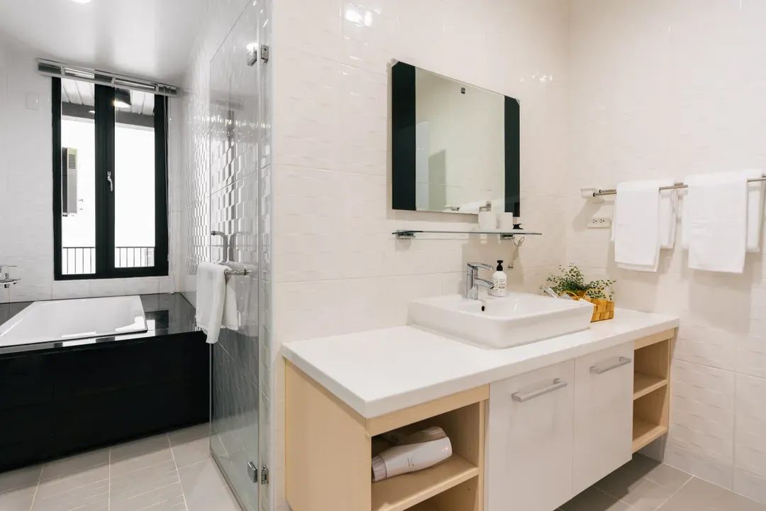 June June House｜Tainan Private Guesthouse with Elevator｜2–14 Guests Whole House or Room Rental