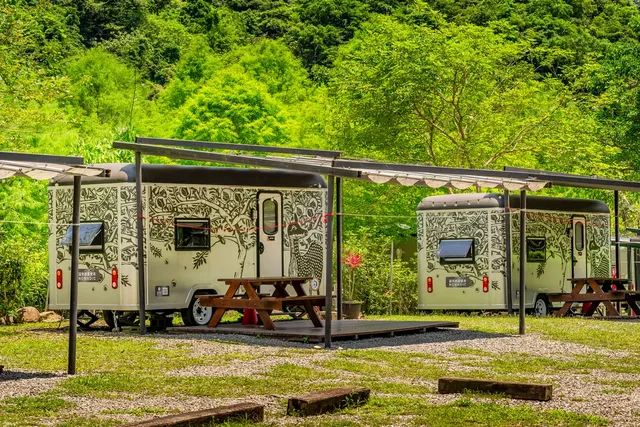 那山那谷｜特色露營車、懶人露營-【露營車】茶籽堂露營車-2