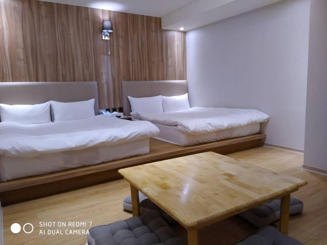 Michi Hotel - Luodong