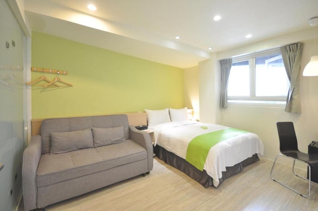 Fengjia Green Hotel