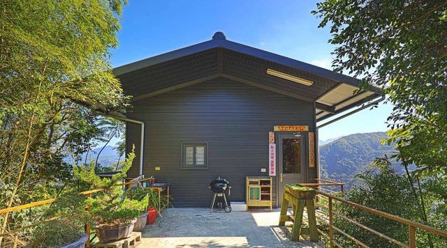 深山林內生態農場｜全新太空艙、狩獵帳、星空玻璃屋-牧蟬雙人房-5