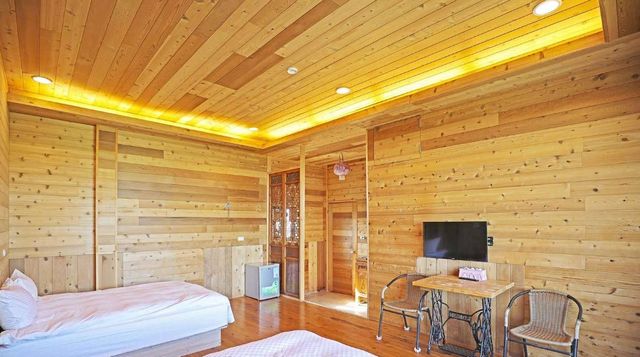 深山林內生態農場｜全新太空艙、狩獵帳、星空玻璃屋-晴耕雨讀四人房-3