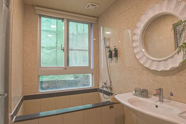 Ashare Hotel-Luxury Double Room(no pick up room)-11