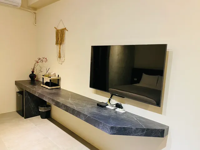 Midsummer Guest House-Quadruple room with balcony (standard double bed)-203-4