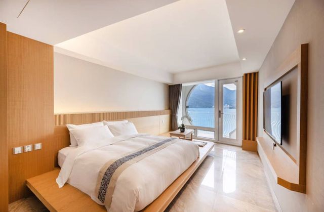 APOLLO RESORT HOTEL SUN MOON LAKE-Lake View Double Japanese-style Room｜Breakfast included-4