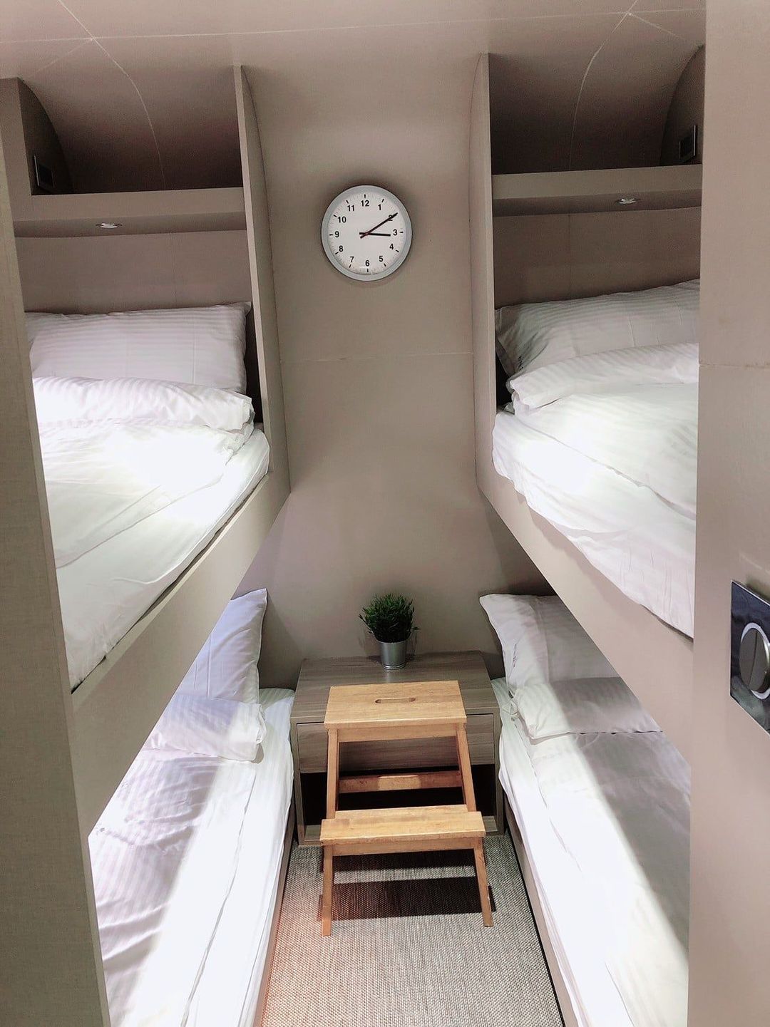 拾階莊園｜豪華露營車、小木屋、近內灣老街
