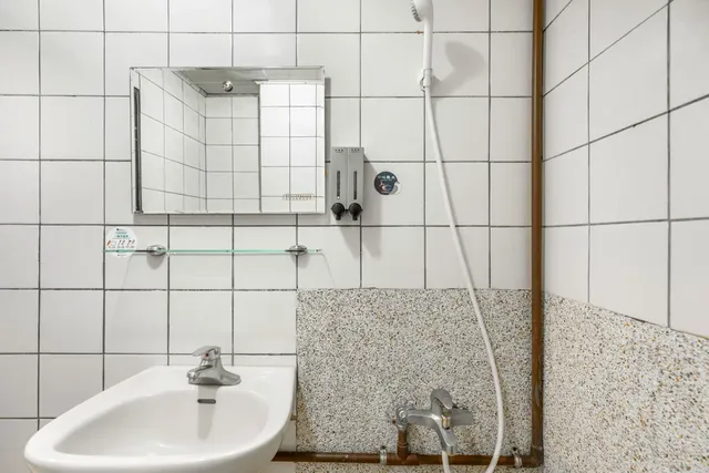 Forever Happiness Hostel-Economy Double Room-7