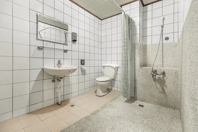 Forever Happiness Hostel-Superior Double Room-8