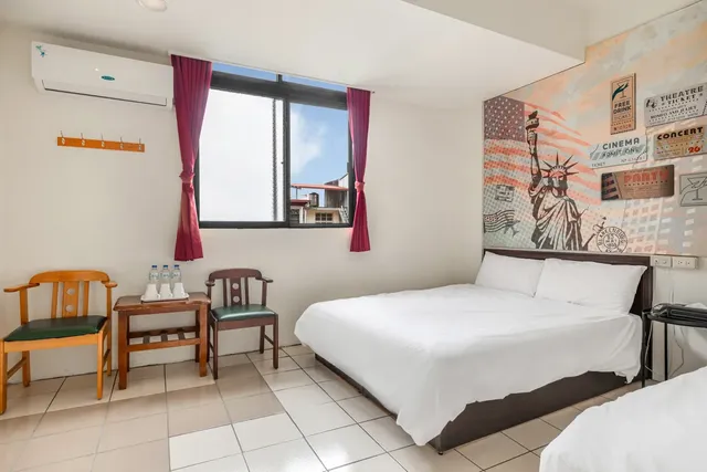 Forever Happiness Hostel-Standard Triple Room-3