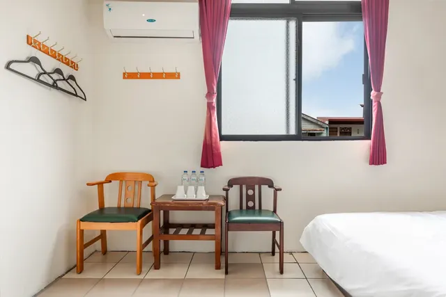 Forever Happiness Hostel-Standard Triple Room-4