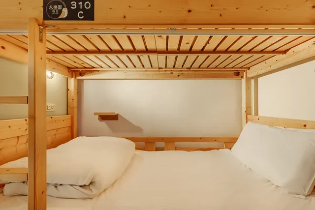 Forever Happiness Hostel-Bed in 4-Bed Female Dormitory Room-5