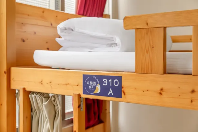 Forever Happiness Hostel-Bed in 4-Bed Female Dormitory Room-6