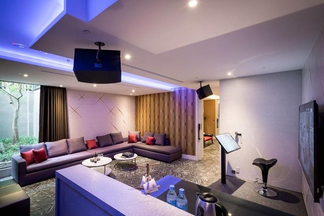 Norwegian Forest Leisure Motel-City Living Room-8
