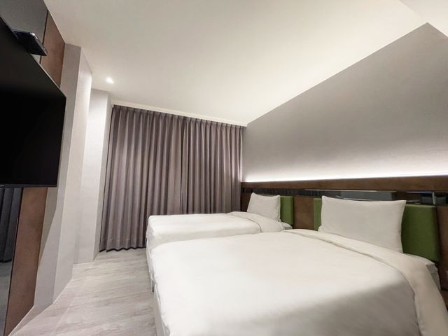 雀客旅館台中青海-雀躍雙床客房-2