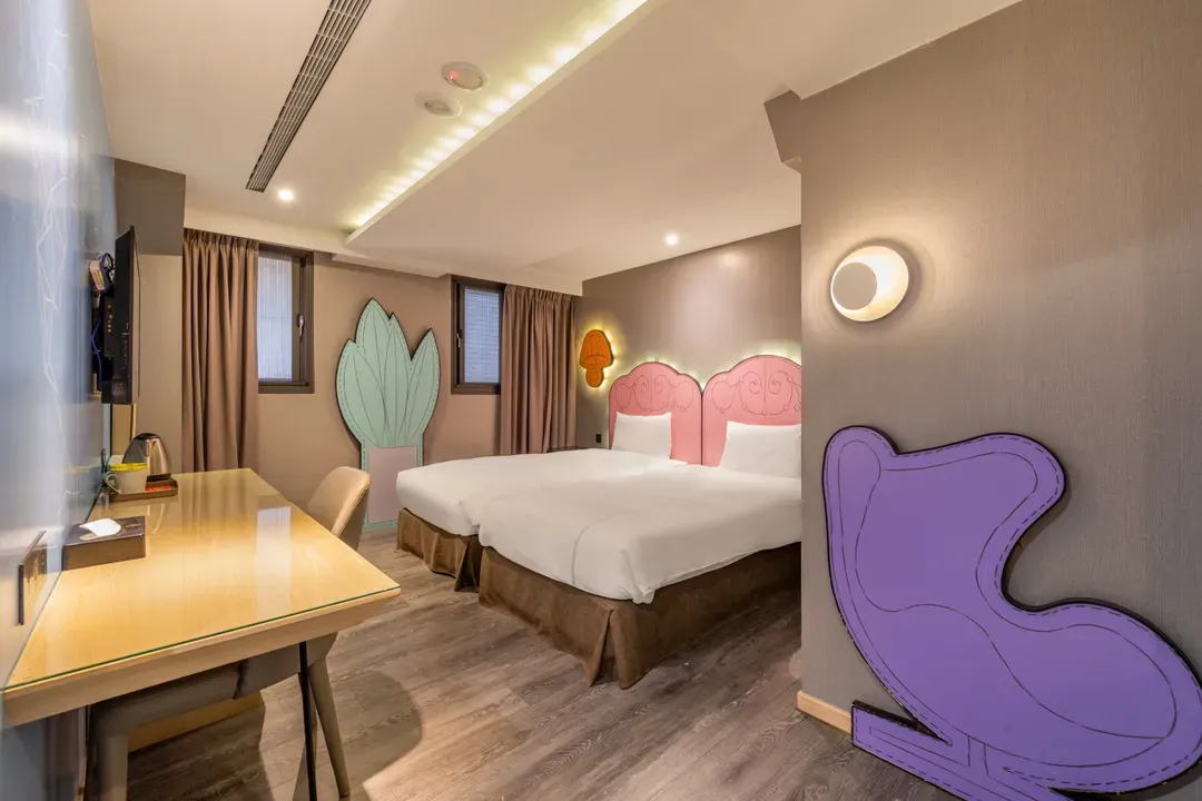 CHECK inn Taichung Wenxin Zhongqing