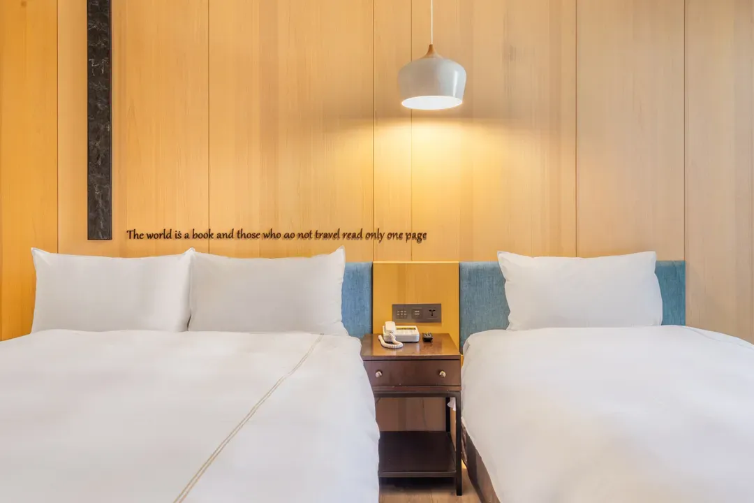 CHECK inn Taichung Wenxin Zhongqing
