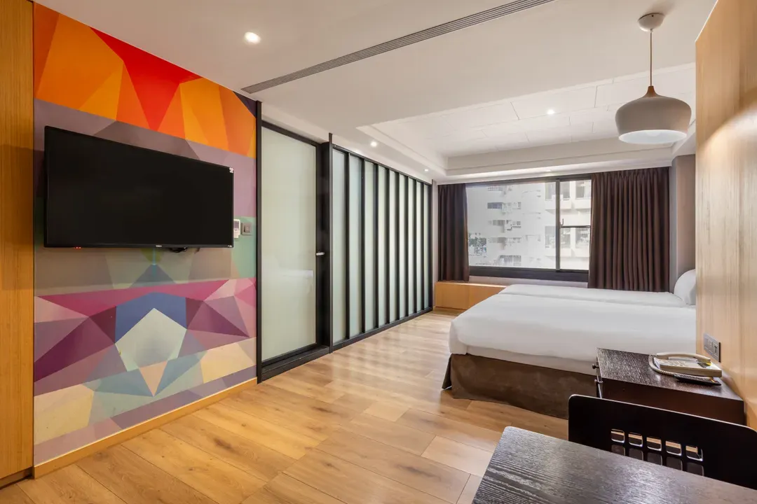 CHECK inn Taichung Wenxin Zhongqing