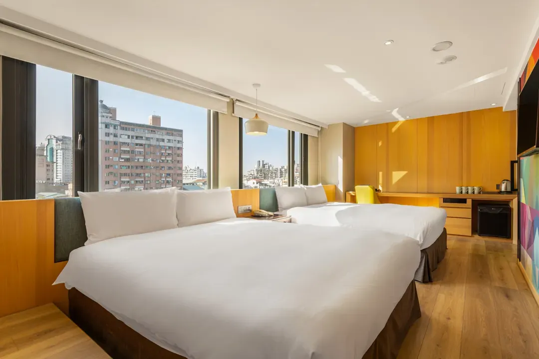 CHECK inn Taichung Wenxin Zhongqing