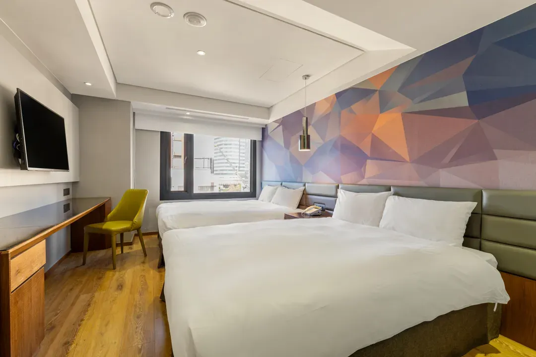 CHECK inn Taichung Wenxin Zhongqing