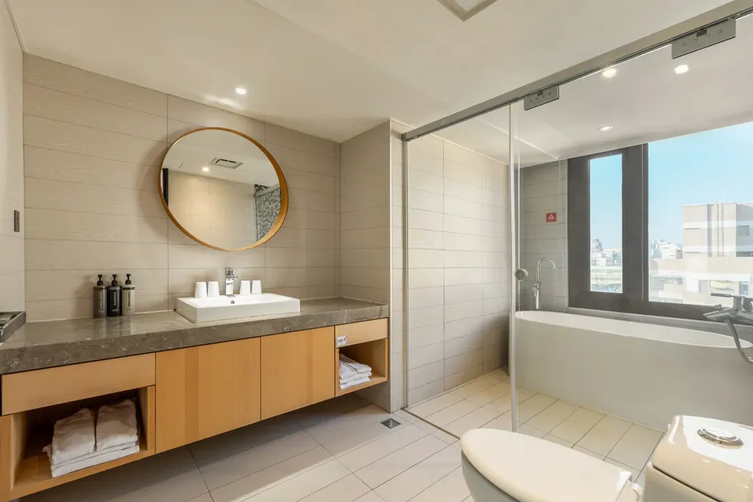 CHECK inn Taichung Wenxin Zhongqing