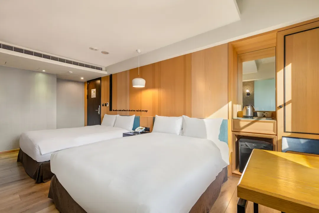 CHECK inn Taichung Wenxin Zhongqing