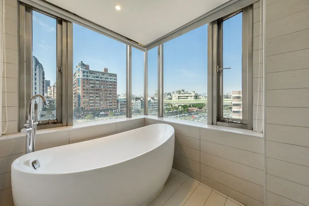 CHECK inn Taichung Wenxin Zhongqing