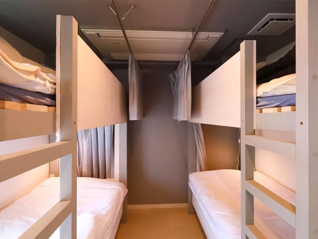 IWATOYAMA HOTEL (Iwatoyama Hostel)