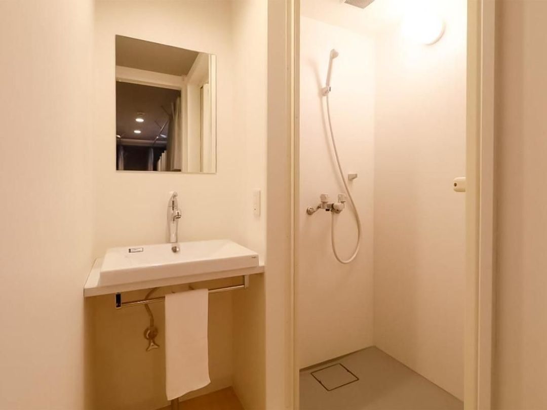 IWATOYAMA HOTEL (Iwatoyama Hostel)
