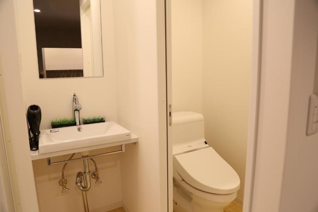 IWATOYAMA HOTEL (Iwatoyama Hostel)