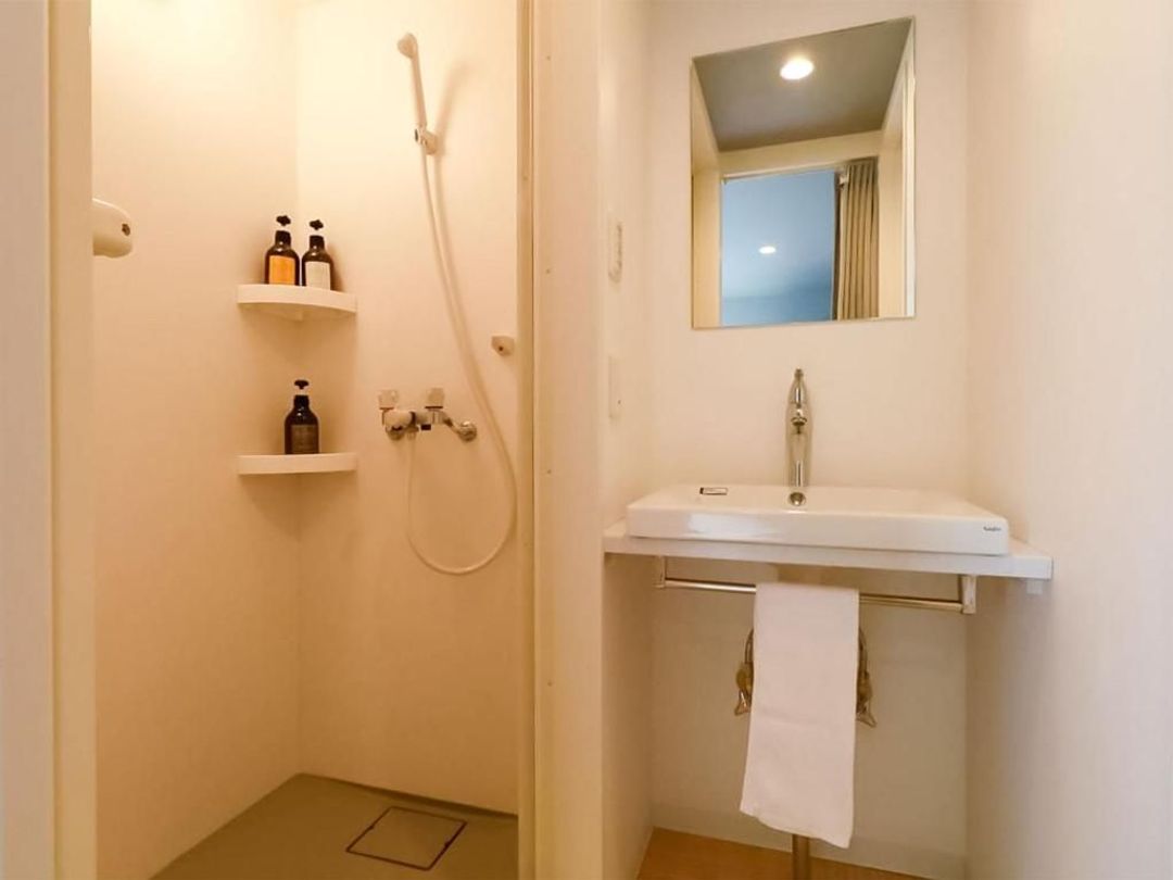 IWATOYAMA HOTEL (Iwatoyama Hostel)