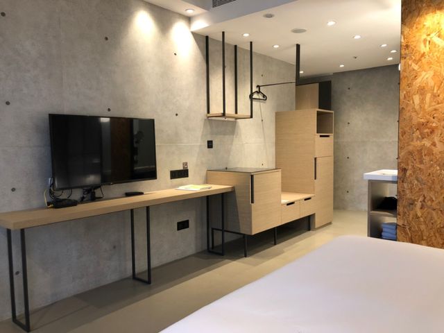 CHECK inn Select New Taipei Sanchong Waterfront｜新規オープン-Classic Double Room with Balcony-4