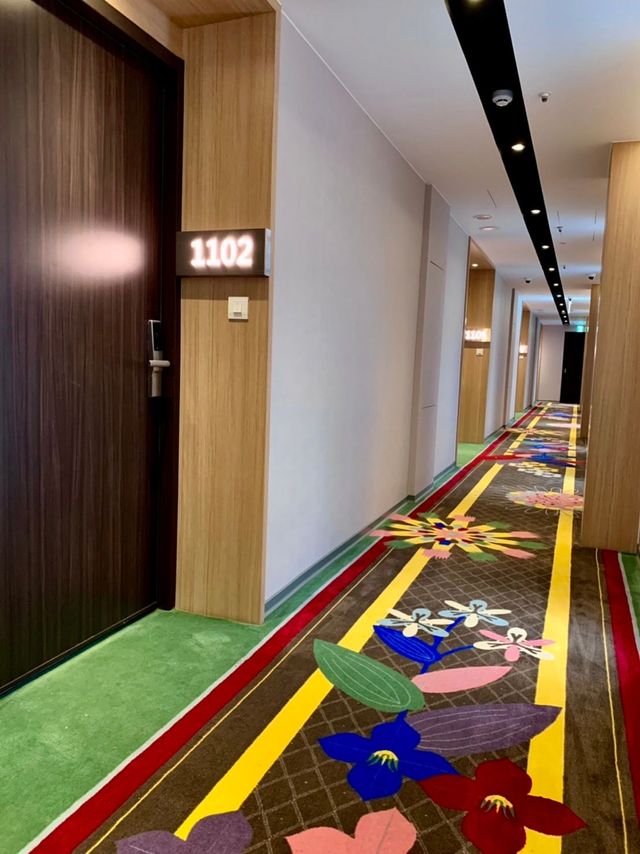 賓利酒店-豪華雙人房-5
