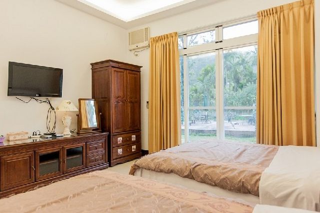 Mountain Castle Vacation Homestay-101 Mountain View Family Suite-4