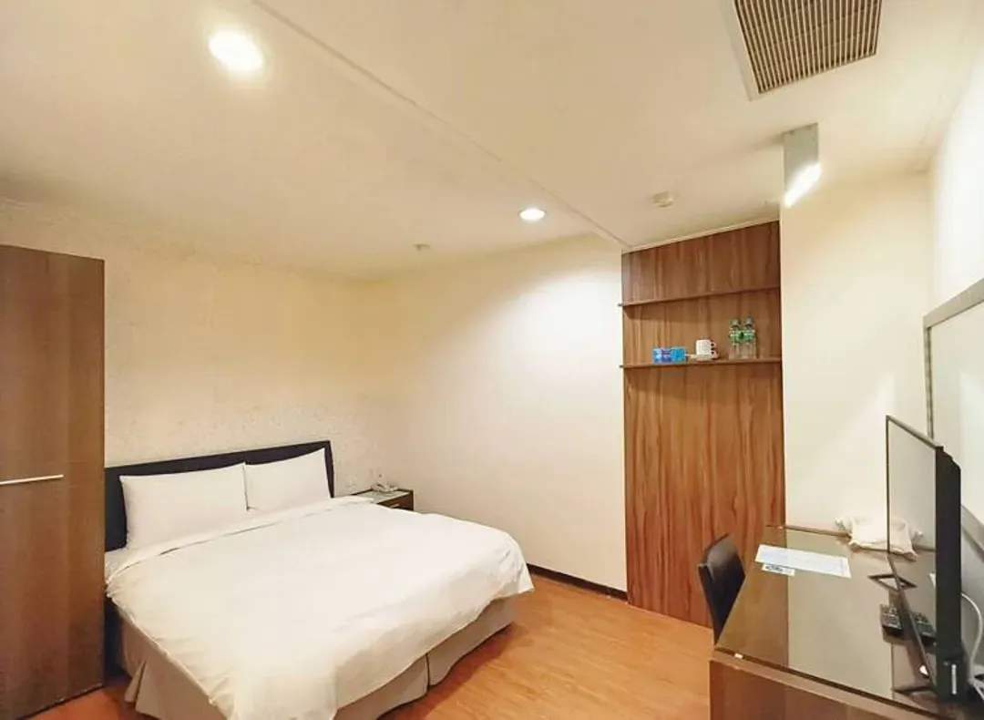 Trust Hotel