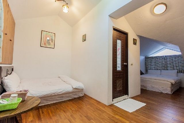 Mountain Castle Vacation Homestay-301 View Quadruple Suite-2