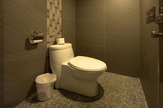 Fun Inn Taipei Hostel 瘋台北青旅-高級背包雙人床（男女合宿）-8