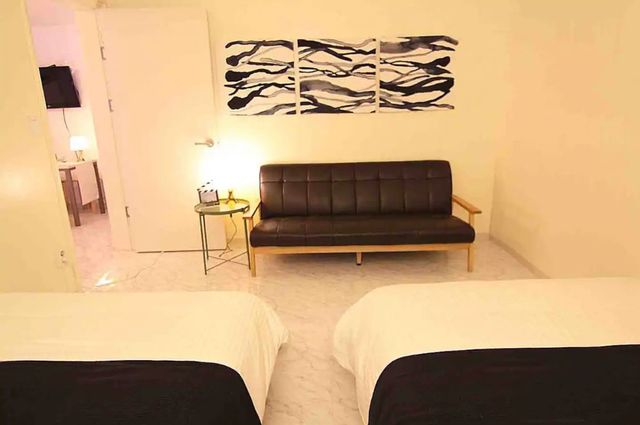 Chan &Suji II-2Room & 2Bath @ HongikEXIT6 3min on foot-8