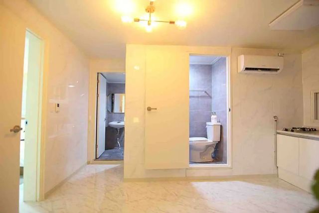 Chan &Suji II-2Room & 2Bath @ HongikEXIT6 3min on foot-2